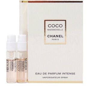 Chanel Coco Mademoiselle Eau de Parfum Intense 2pc Set
